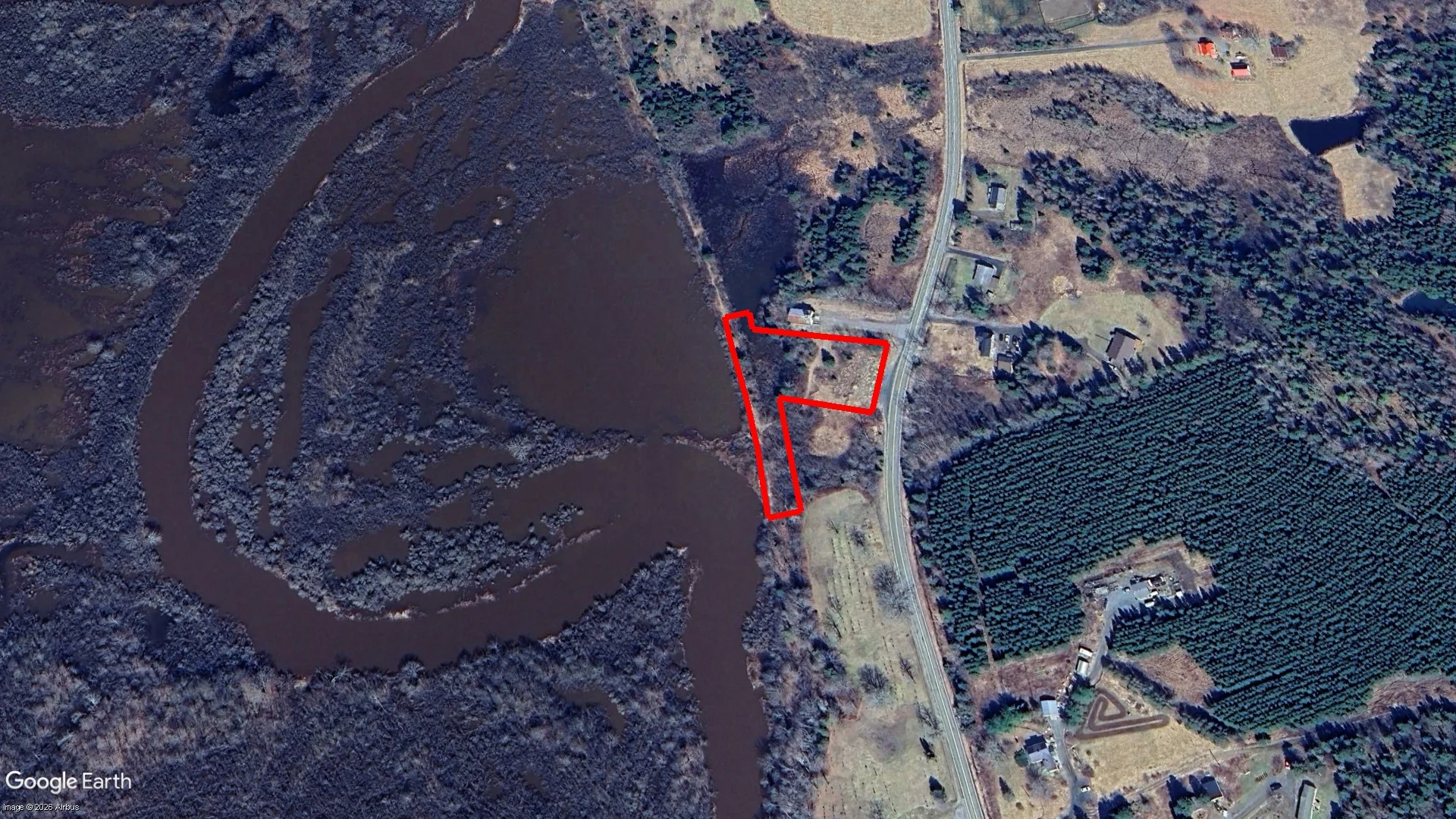 4209 Highway 357 Lot 9 Meaghers Grant - Service - Property formerly used as a service
station. Purchaser is advised to conduct due diligence. HRM makes absolutely no representation or
warranty about environmental condition.