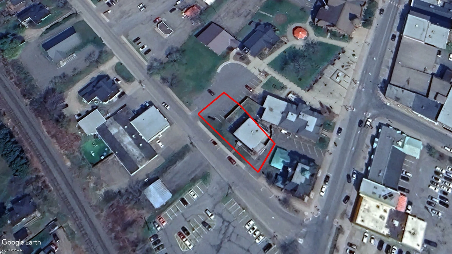 Tax sale property at 1 Lawrence St, Amherst - Photo 2