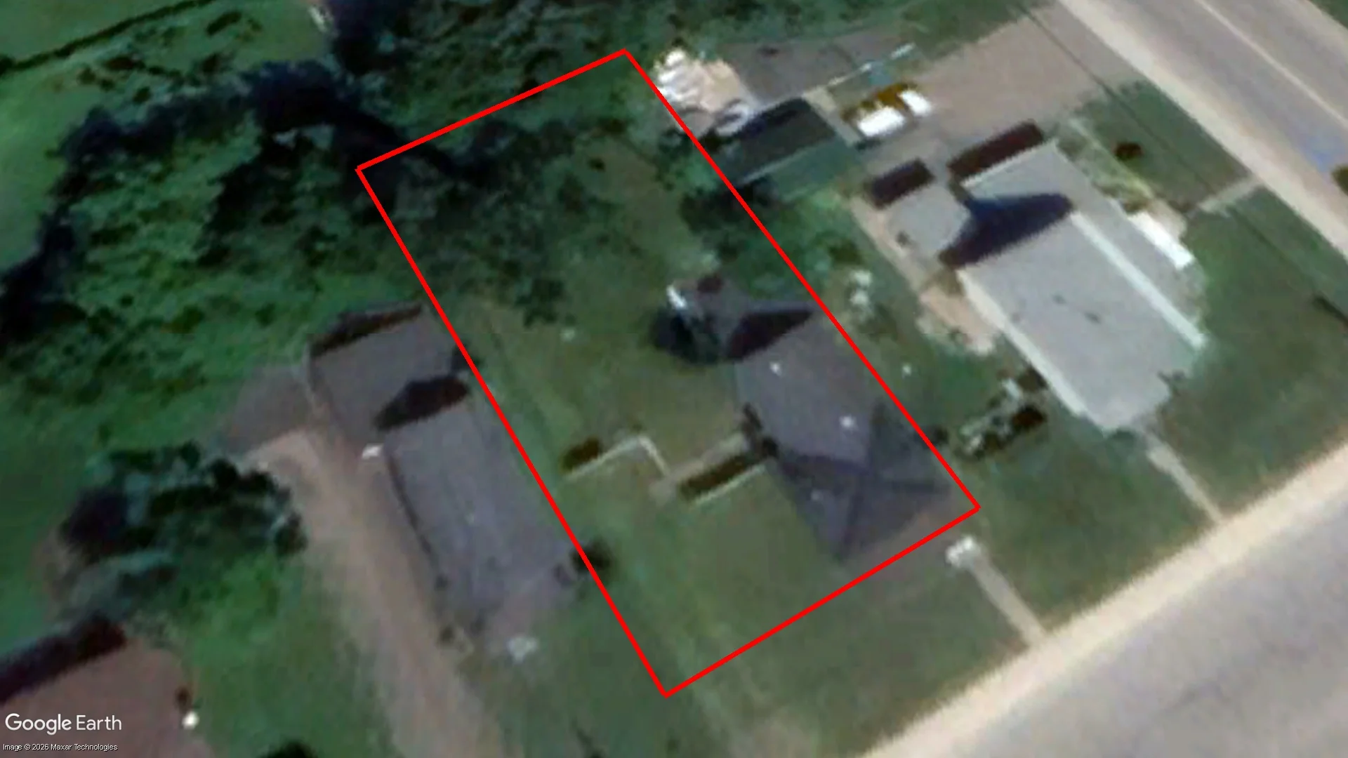 40 FRONT AVE. E, BROCKVILLE