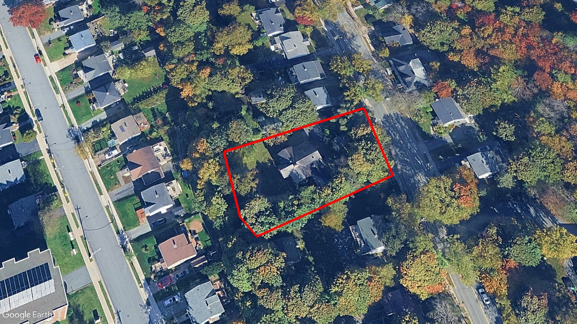 144 Pleasant St Dartmouth - Dwellings