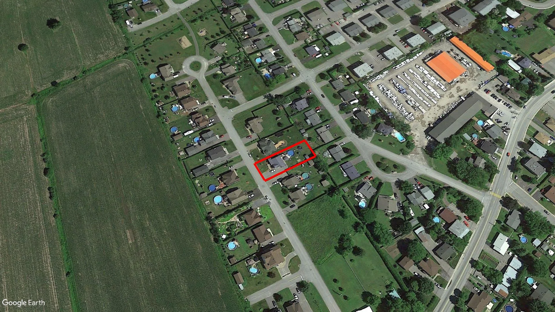 18o, de Avenue Crabtree (Québec) JOK 1B0
